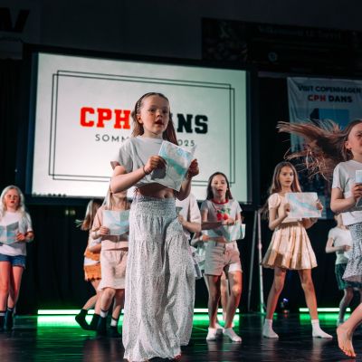 Showdans 6-9 &aring;r